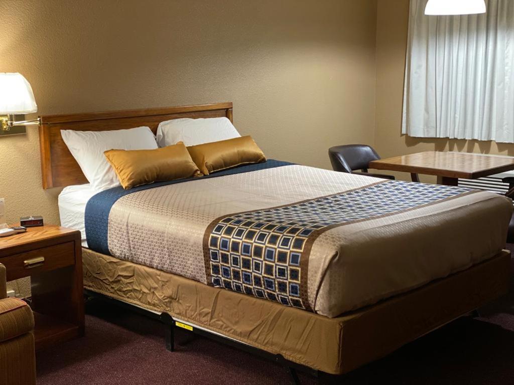 Royal Inn Lovelock Luaran gambar